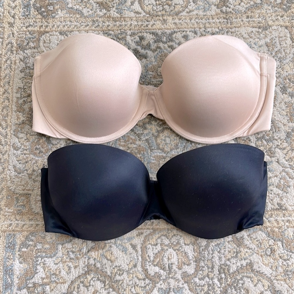 2 strapless bras